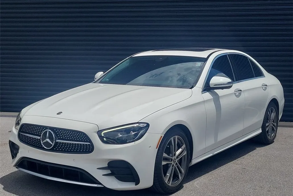 2021 Mercedes Benz E 350 photo 1