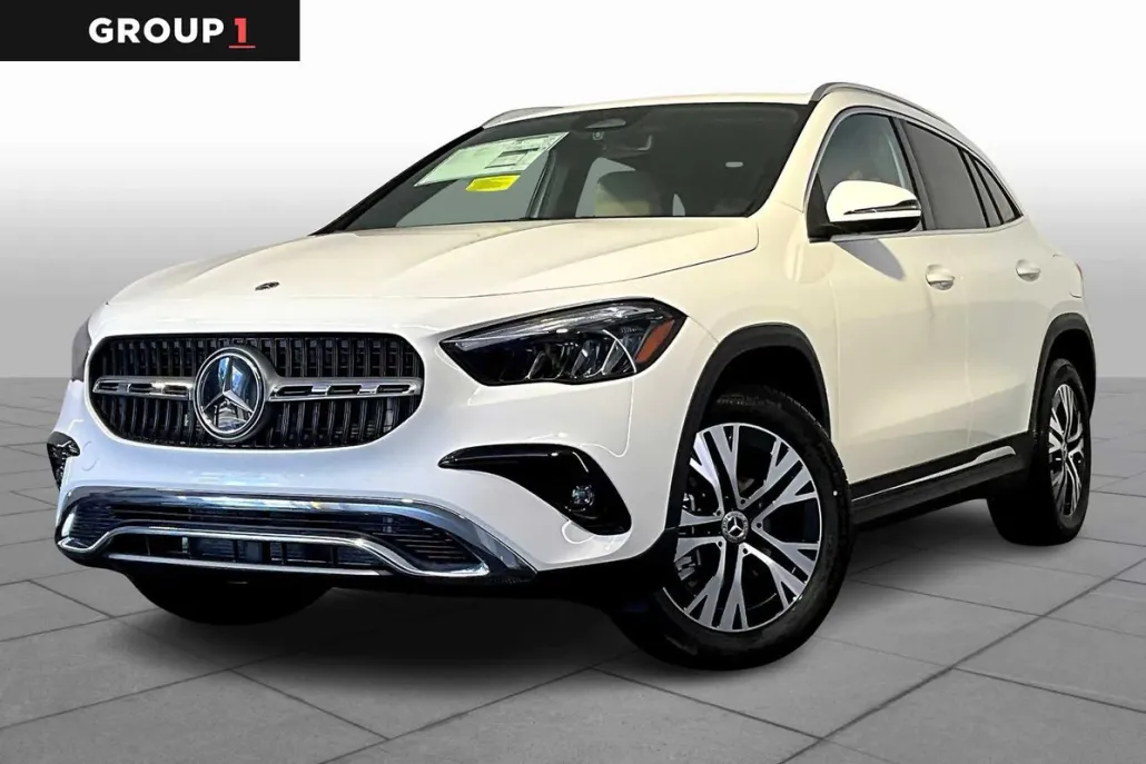 2025 Mercedes Benz GLA 250 4MATIC photo 1