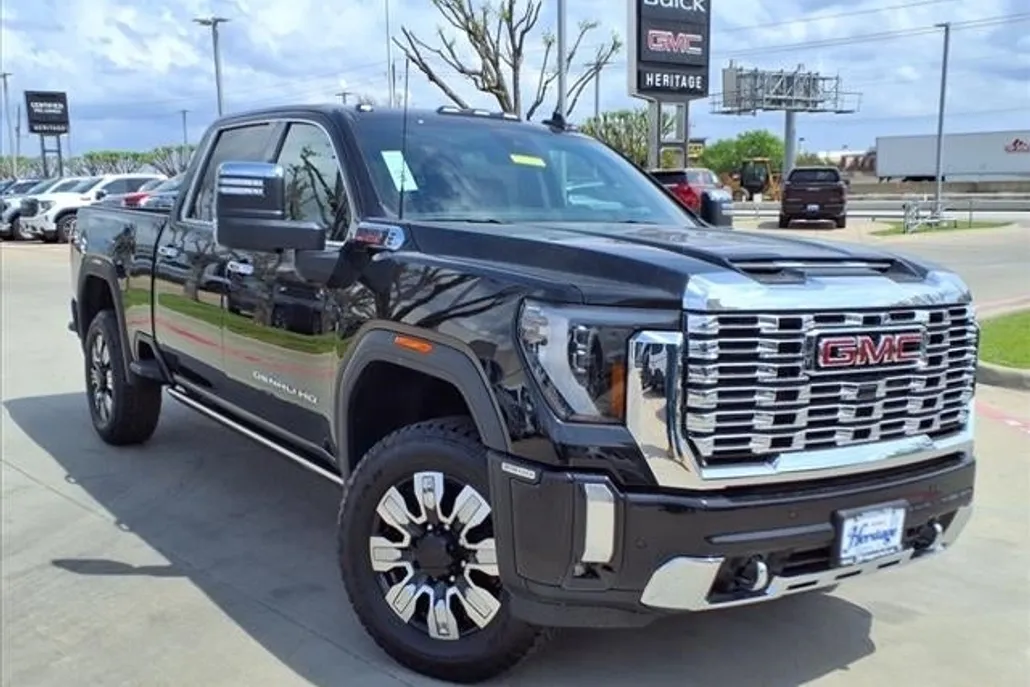 2025 Gmc Sierra 2500 HD Denali photo 1