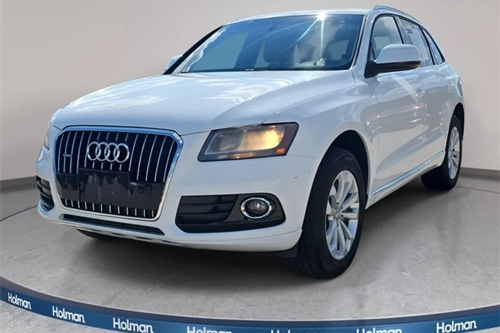 2013 Audi Q5 2.0T Premium photo 1