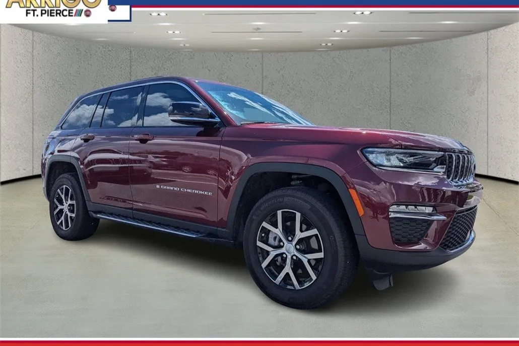 2025 Jeep Grand Cherokee Limited photo 1
