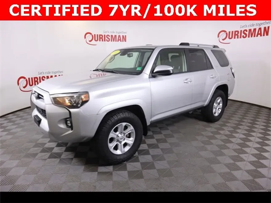 2022 Toyota 4Runner SR5 photo 1