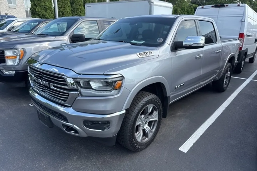 2020 Ram 1500 Laramie photo 1
