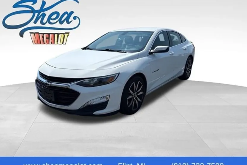 2021 Chevrolet Malibu RS photo 1