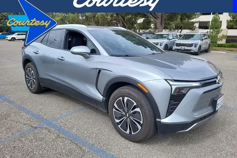 2024 Chevrolet Blazer EV photo 1
