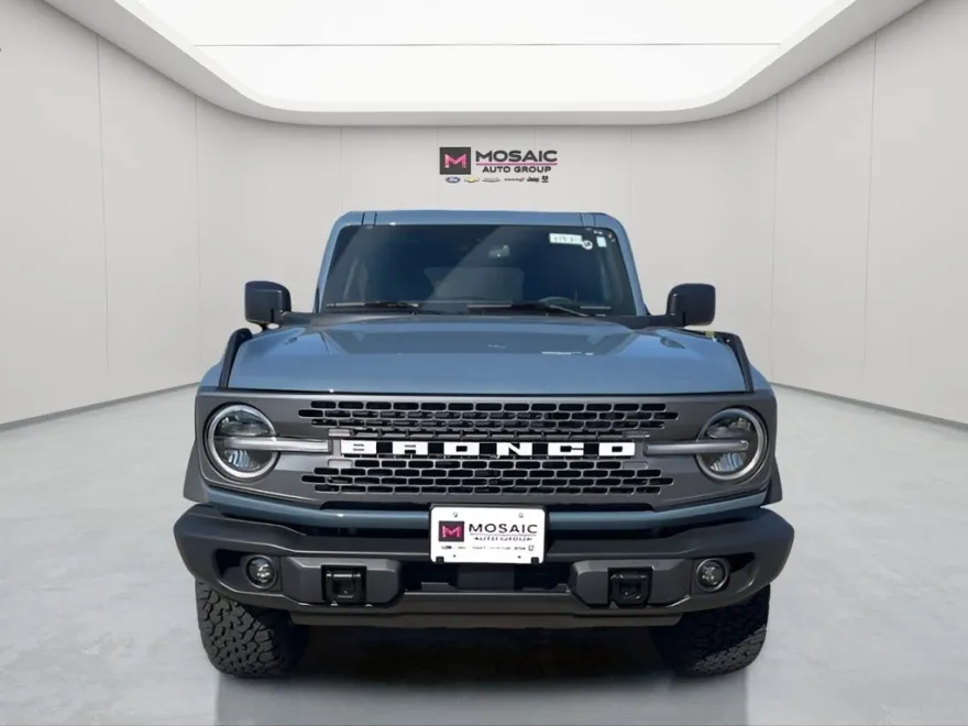 2025 Ford Bronco Badlands photo 1