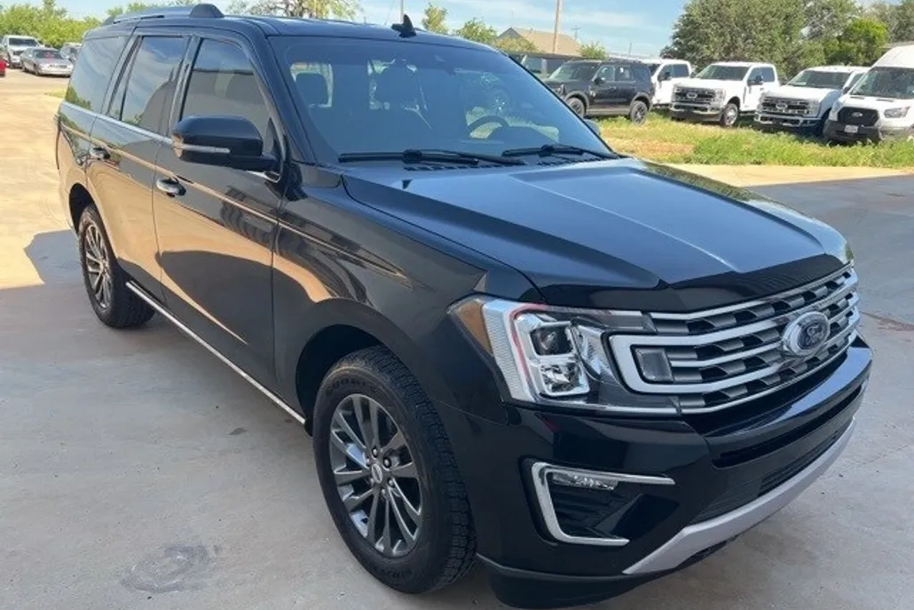 2021 Ford Expedition Limited photo 1