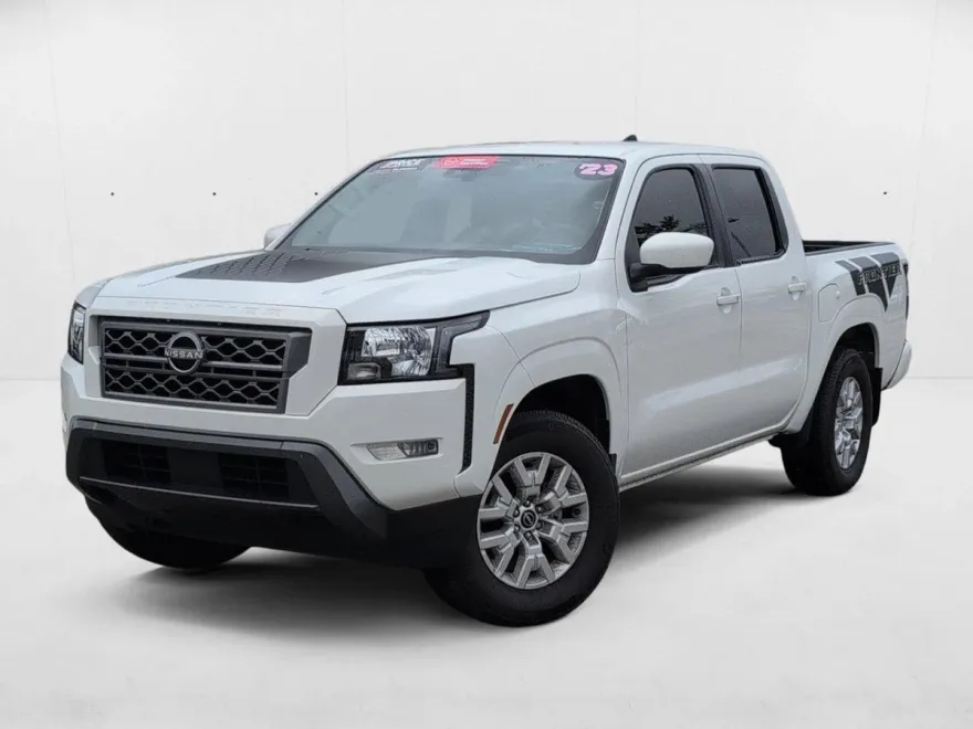 2023 Nissan Frontier SV Crew Cab photo 1