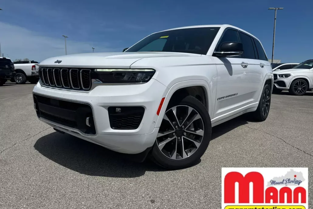 2022 Jeep Grand Cherokee Overland photo 1
