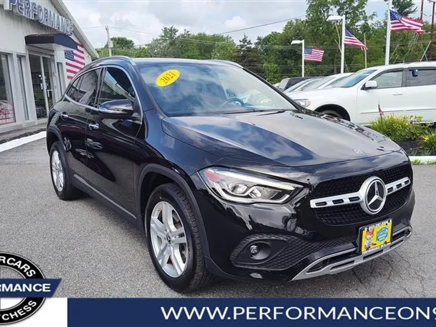 2021 Mercedes Benz GLA 250 4MATIC photo 1
