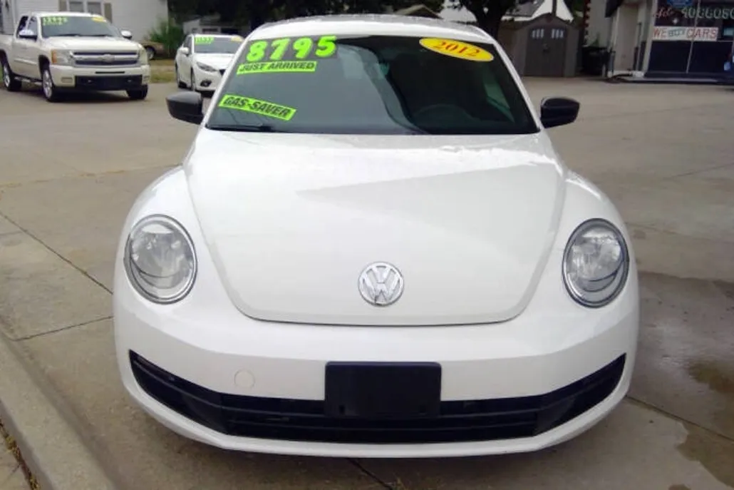 2012 Volkswagen Beetle 2.5L photo 1