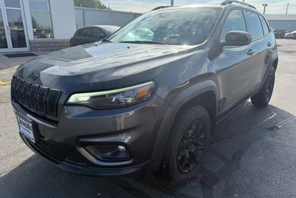 2022 Jeep Cherokee Latitude photo 1