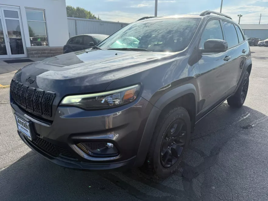 2022 Jeep Cherokee Latitude photo 1