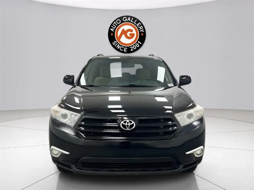 2011 Toyota Highlander Hybrid Base SE photo 1