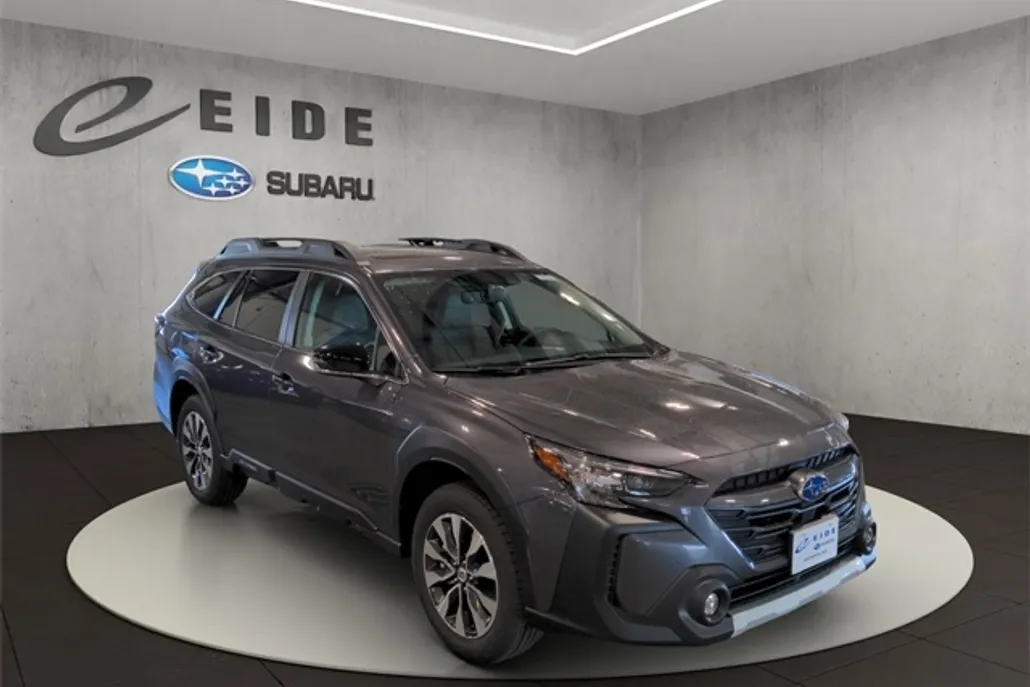 2025 Subaru Outback Limited photo 1