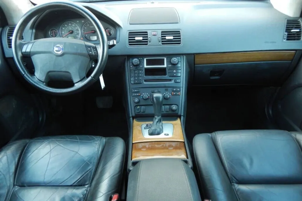 2005 Volvo XC90 2.5T photo 1