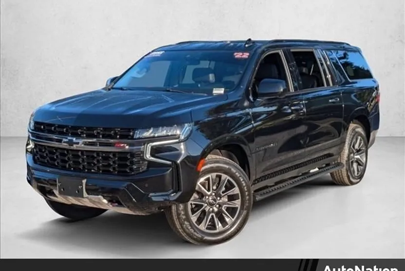 2022 Chevrolet Suburban Z71 photo 1