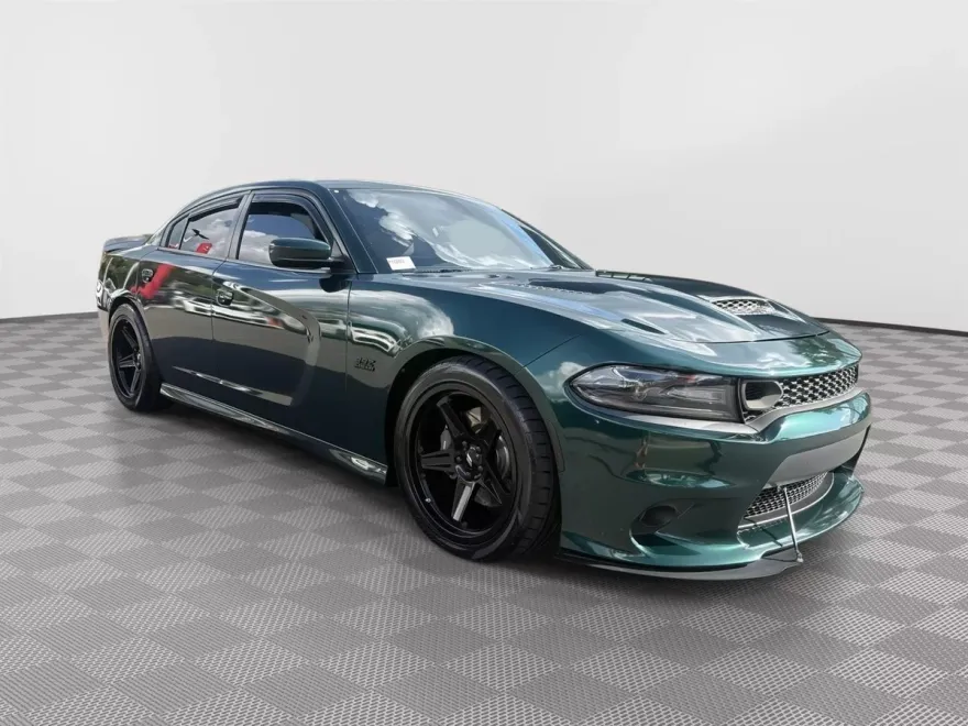 2018 Dodge Charger R/T Scat Pack photo 1