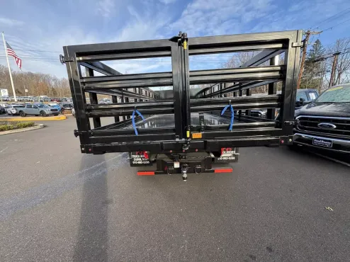 2024 Ford F-600 photo 4