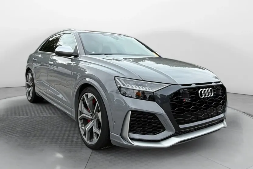 2023 Audi RS Q8 photo 1