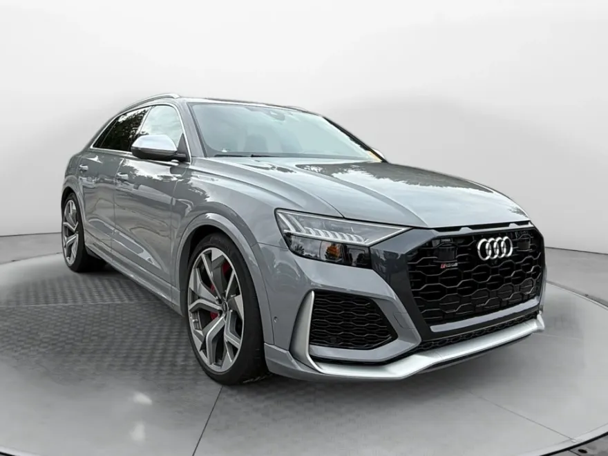 2023 Audi RS Q8 photo 1
