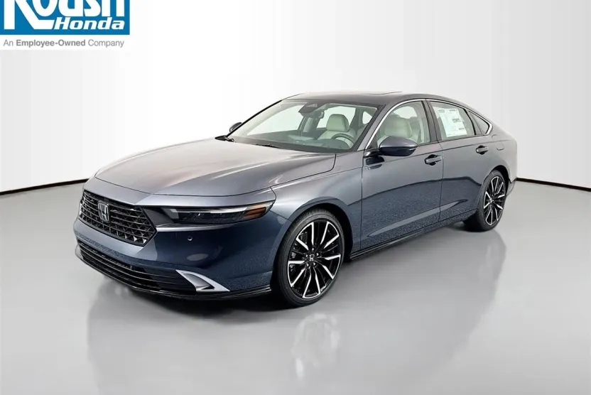 2025 Honda Accord Hybrid Touring photo 1