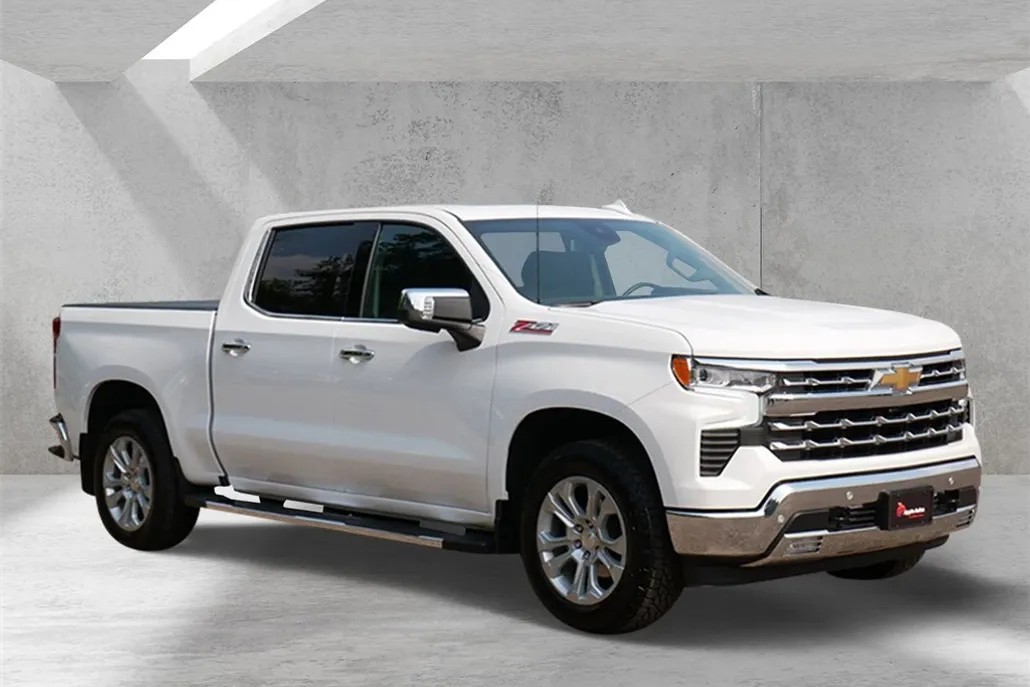 2025 Chevrolet Silverado 1500 LTZ photo 1