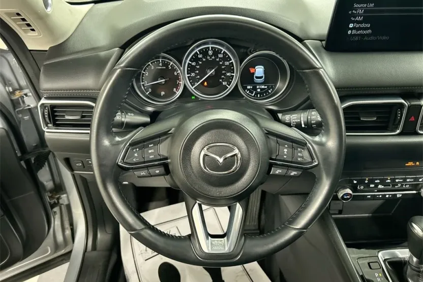 2021 Mazda CX-5 Touring photo 1
