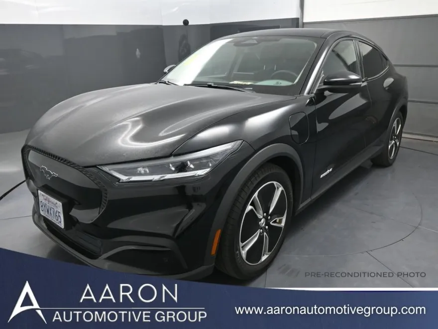 2021 Ford Mustang Mach-E Select photo 1