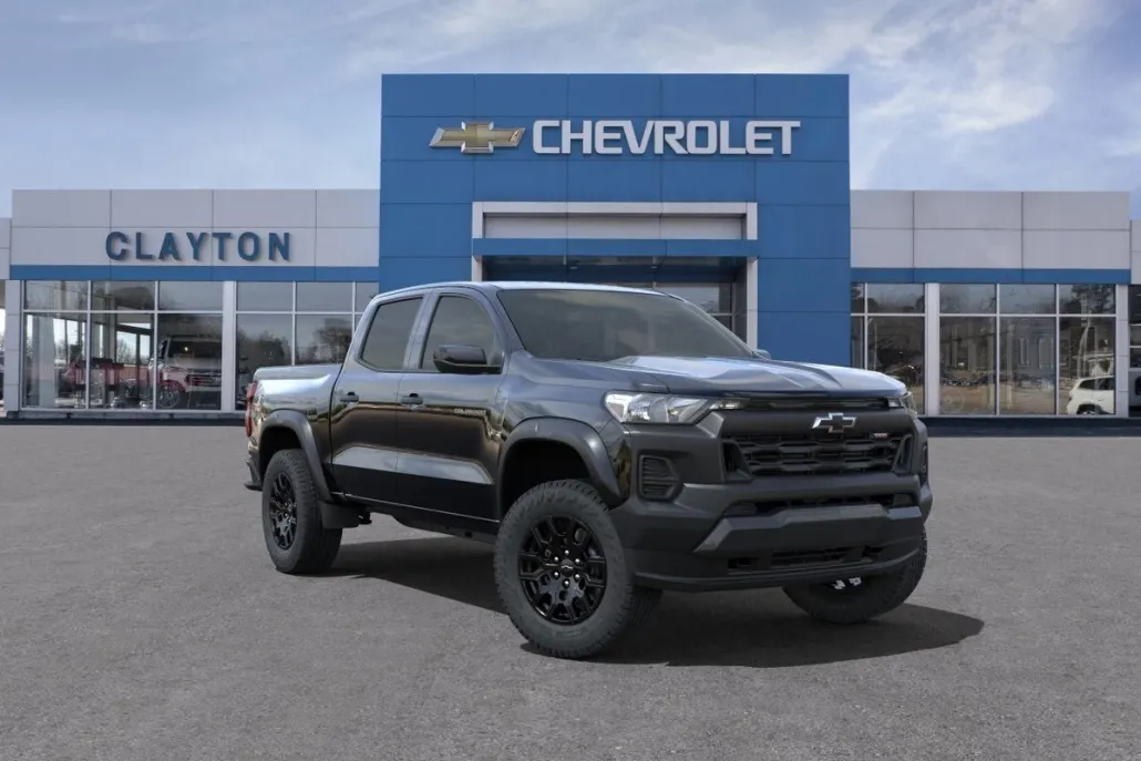 2025 Chevrolet Colorado Trail Boss photo 1