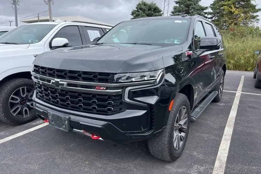 2021 Chevrolet Tahoe Z71 photo 1