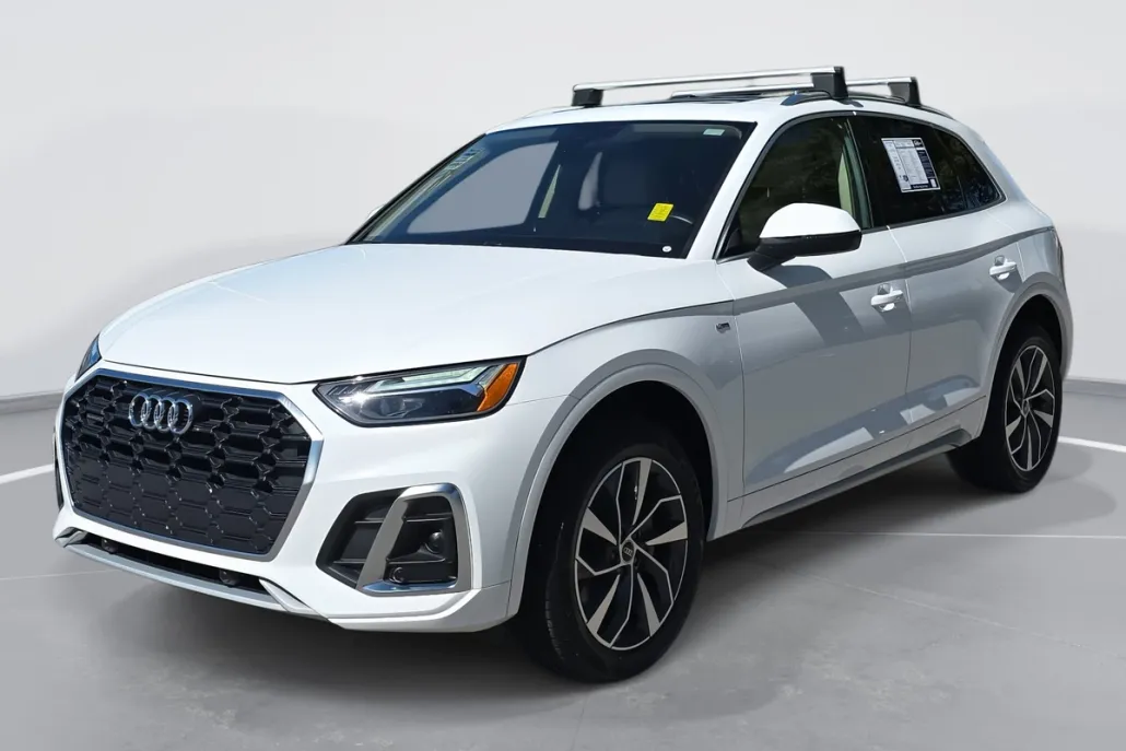 2023 Audi Q5 45 S line Premium photo 1