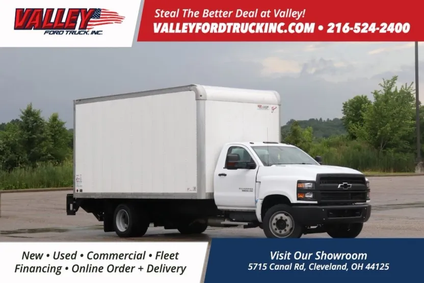 2022 Chevrolet Silverado 4500HD Work Truck photo 1