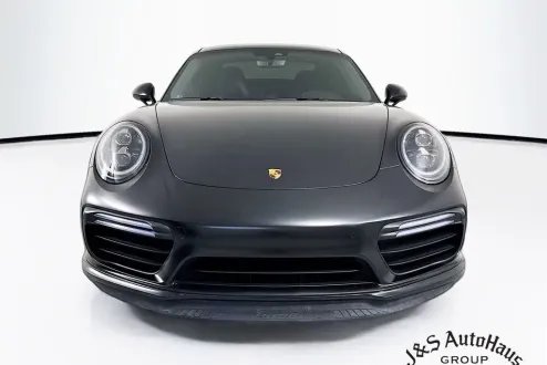 2019 Porsche 911 Turbo photo 2