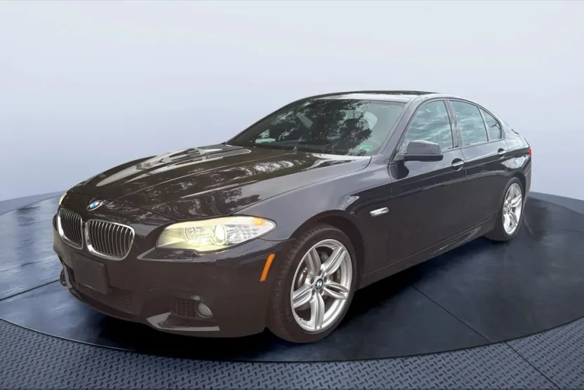 2013 Bmw 535i 5-Series photo 1