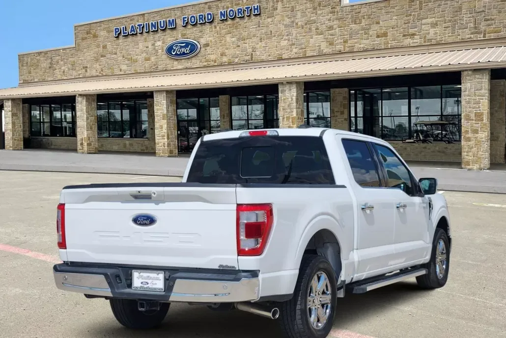 2023 Ford F-150 Lariat photo 1