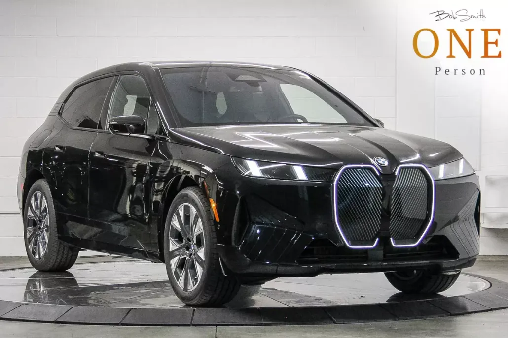 2026 Bmw iX photo 1
