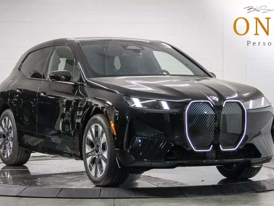 2026 Bmw iX photo 1