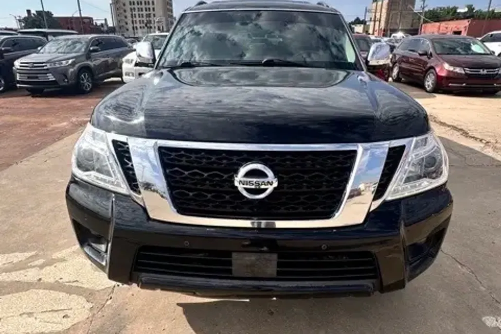 2018 Nissan Armada SL photo 1