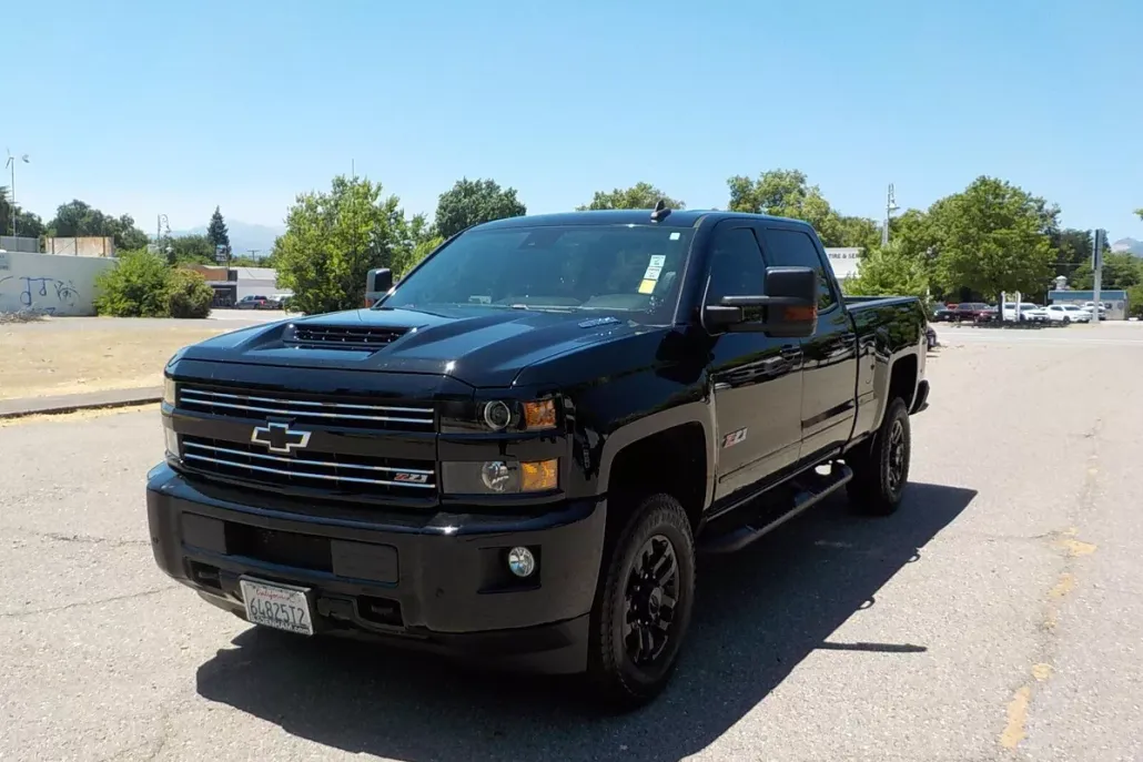 2019 Chevrolet Silverado 2500HD LTZ photo 1
