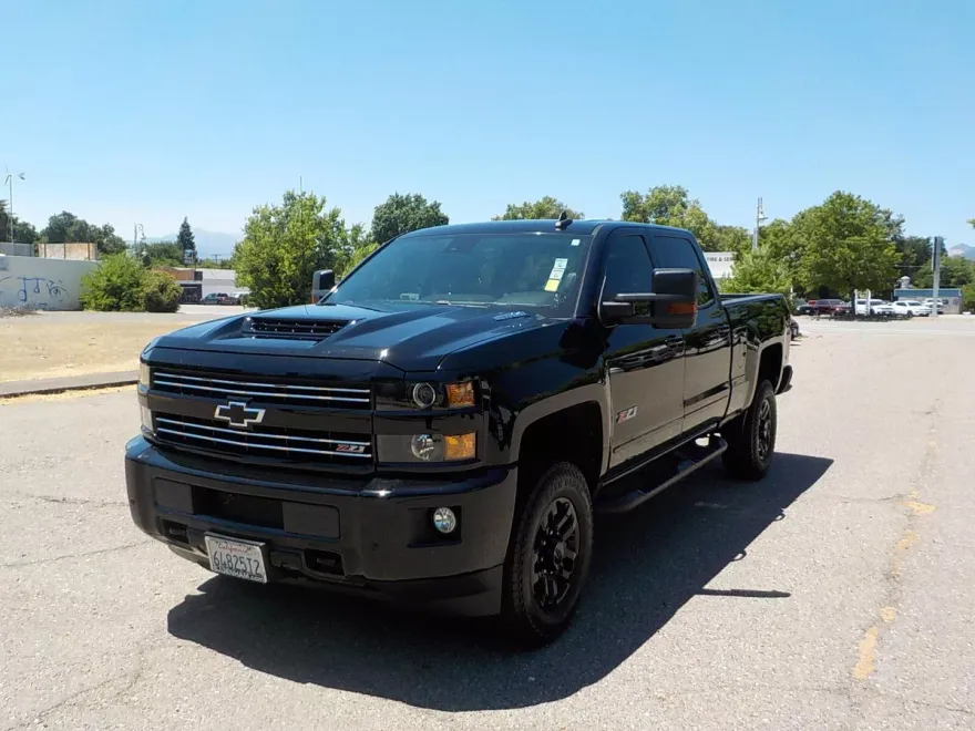 2019 Chevrolet Silverado 2500HD LTZ photo 1