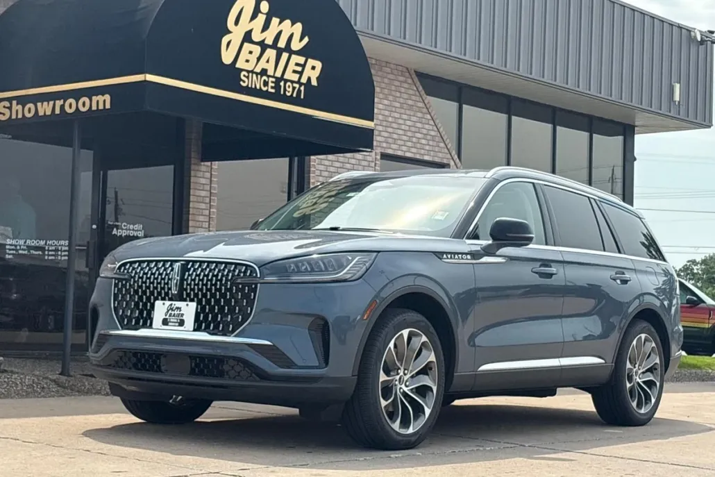 2025 Lincoln Aviator Premiere photo 1