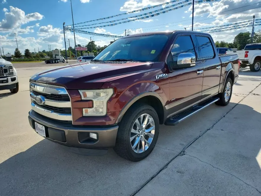 2015 Ford F-150 Lariat photo 1