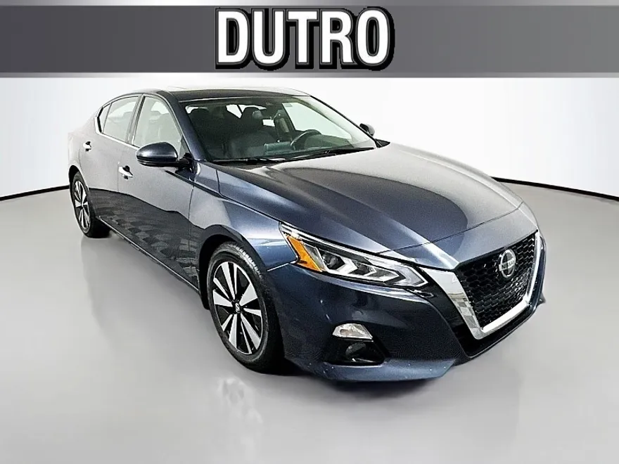 2020 Nissan Altima 2.5 SV photo 1