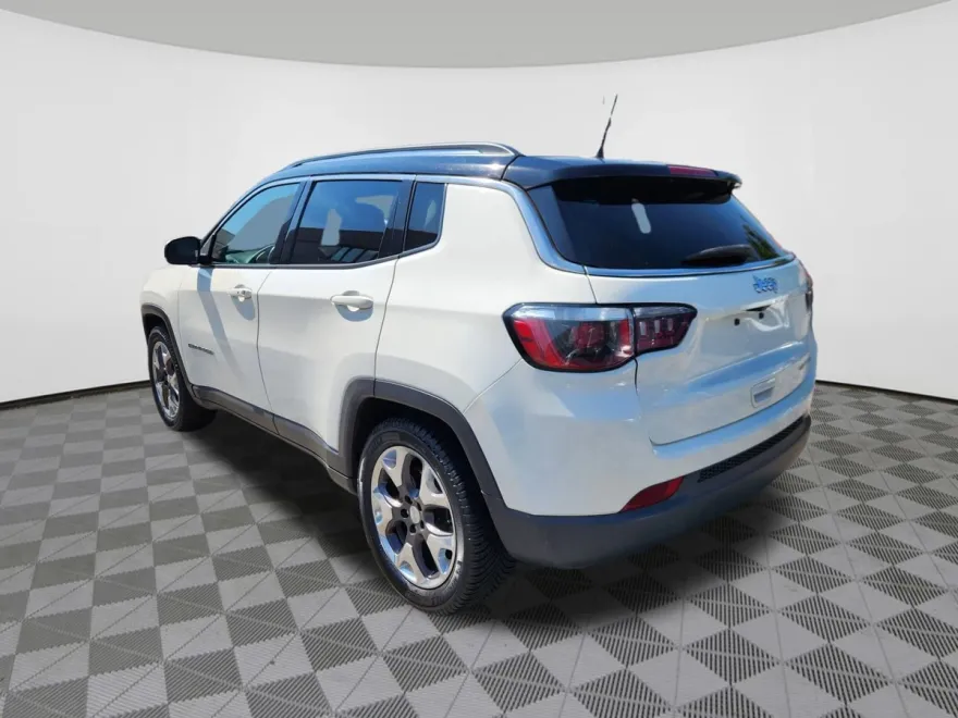 2019 Jeep Compass Limited photo 1