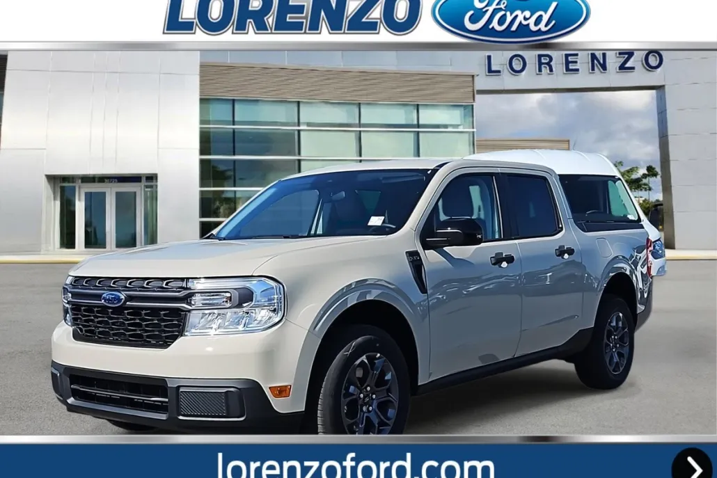 2024 Ford Maverick XLT photo 1