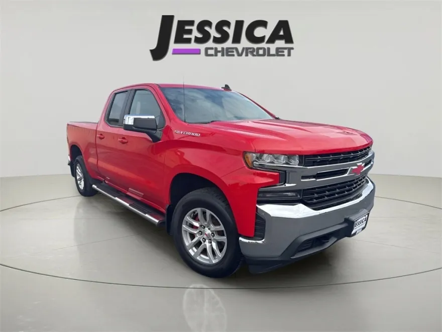 2019 Chevrolet Silverado 1500 LT photo 1