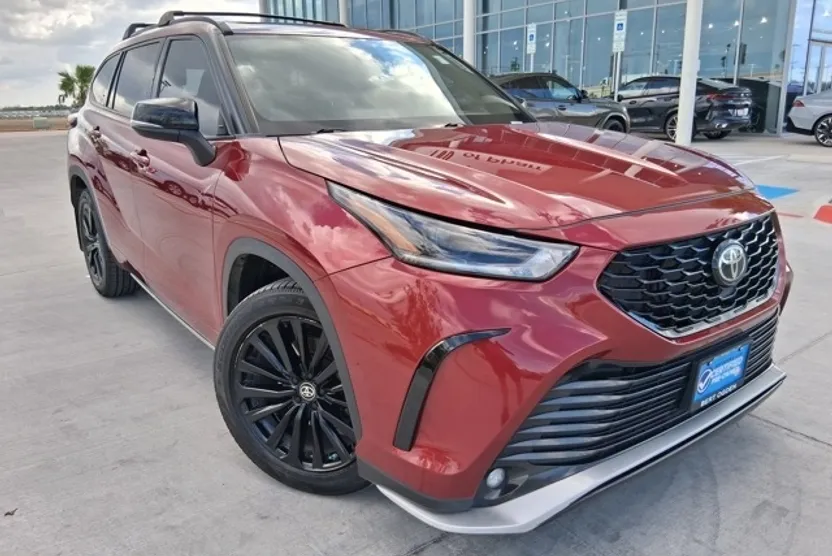 2023 Toyota Highlander XSE photo 1