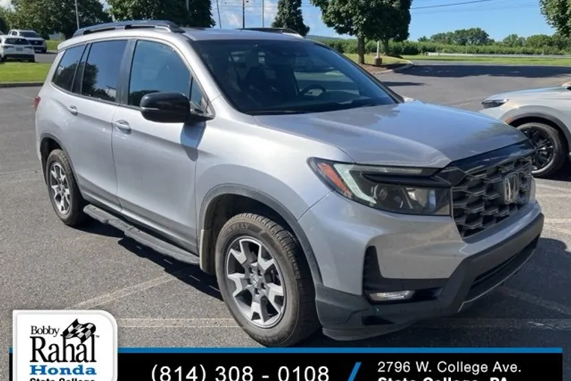 2023 Honda Passport TrailSport photo 1