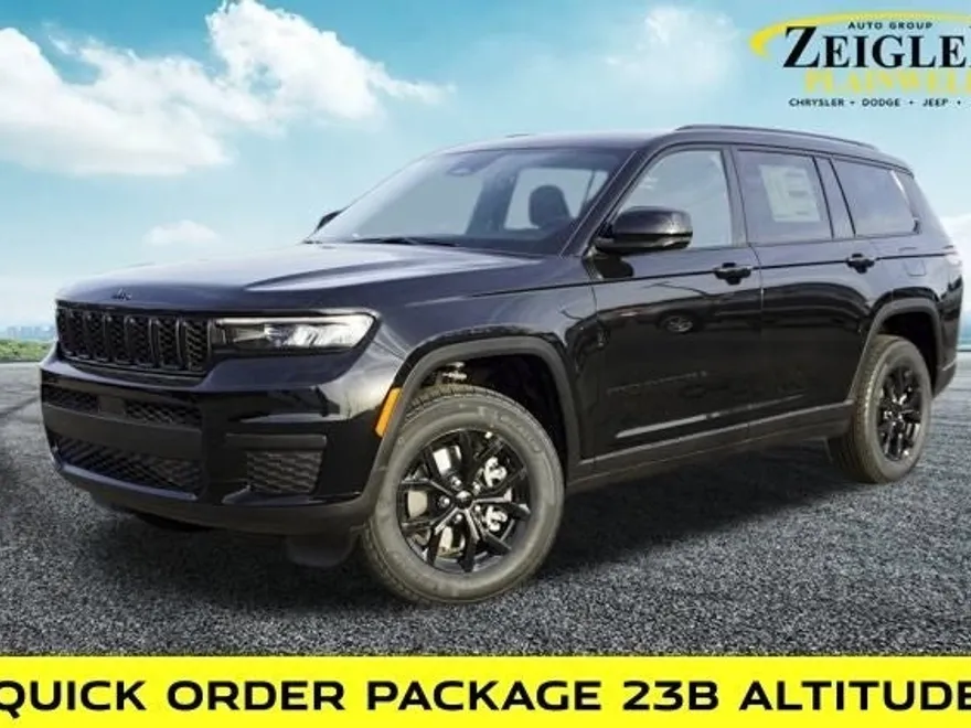 2025 Jeep Grand Cherokee Altitude photo 1
